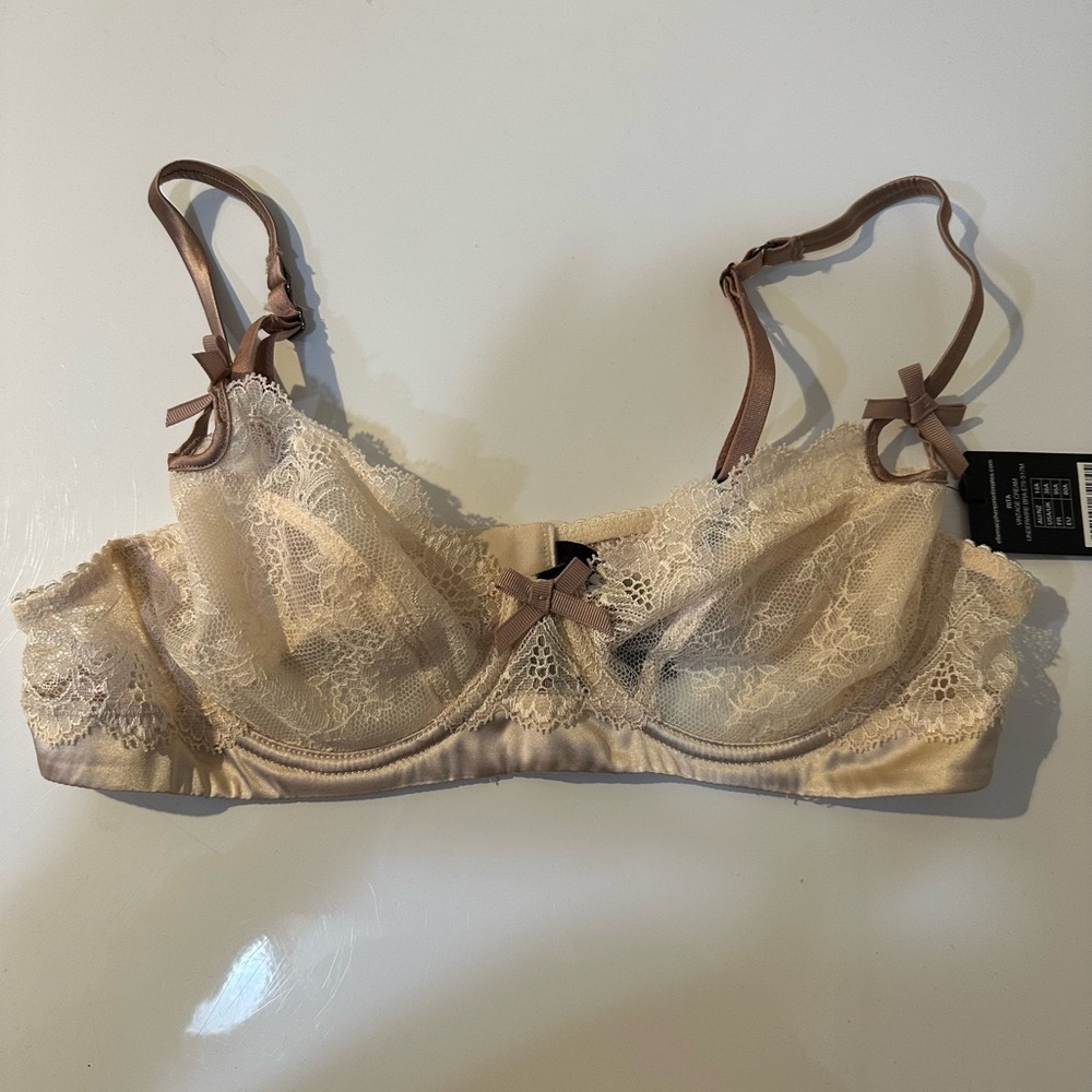 Elle MacPherson Intimates Bra
RITA
VINTAGE CREAM
UNDERWIRE BRA